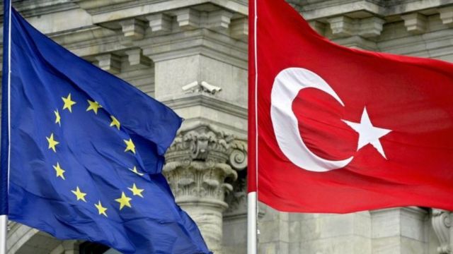 _114790368__100909128_gettyimages-51857876