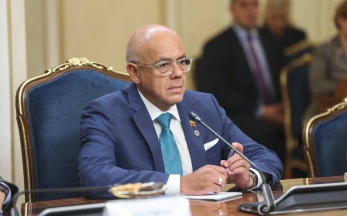 8884213d-ace6-31b8-8679-c27ed9869dc3_850