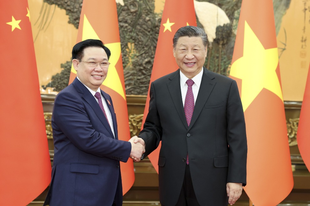 6613d6c4a31082fc2b6bce0a