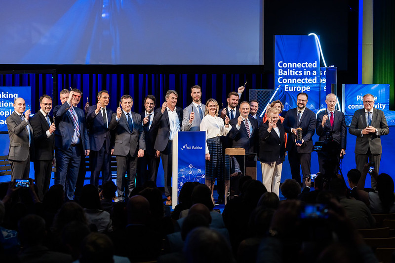 Latvia-to-commence-construction-of-Rail-Baltica-mainline_memorandum-signed-002