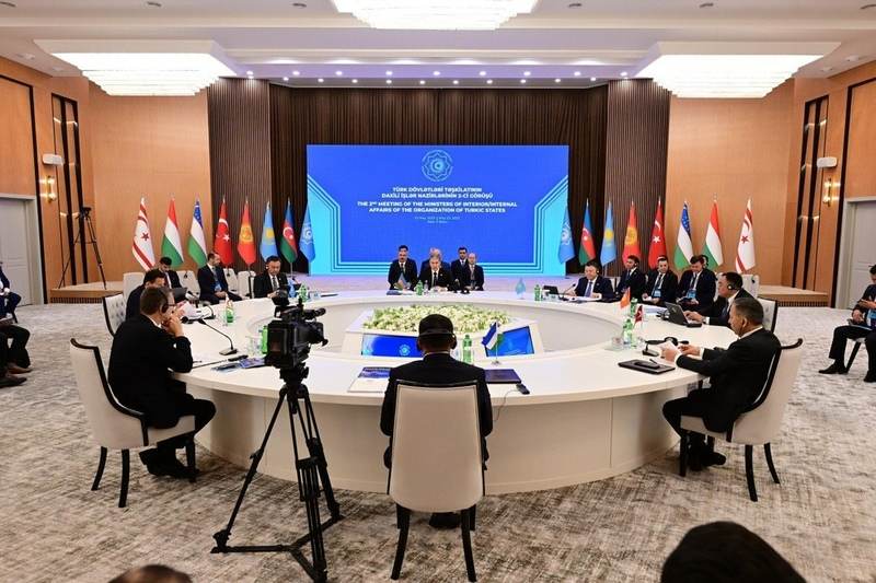 en-832254-compressed