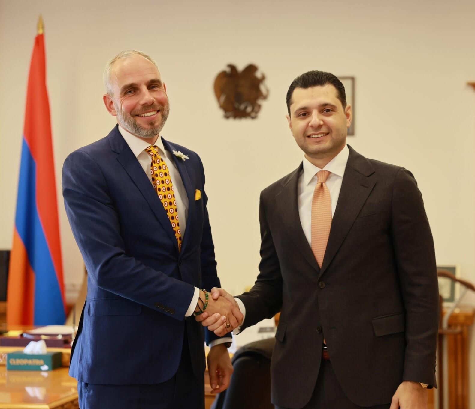 jJhkH8dfsR5nhAC9YF8OcVhfPU6xqZGTZk5dUoYt-2