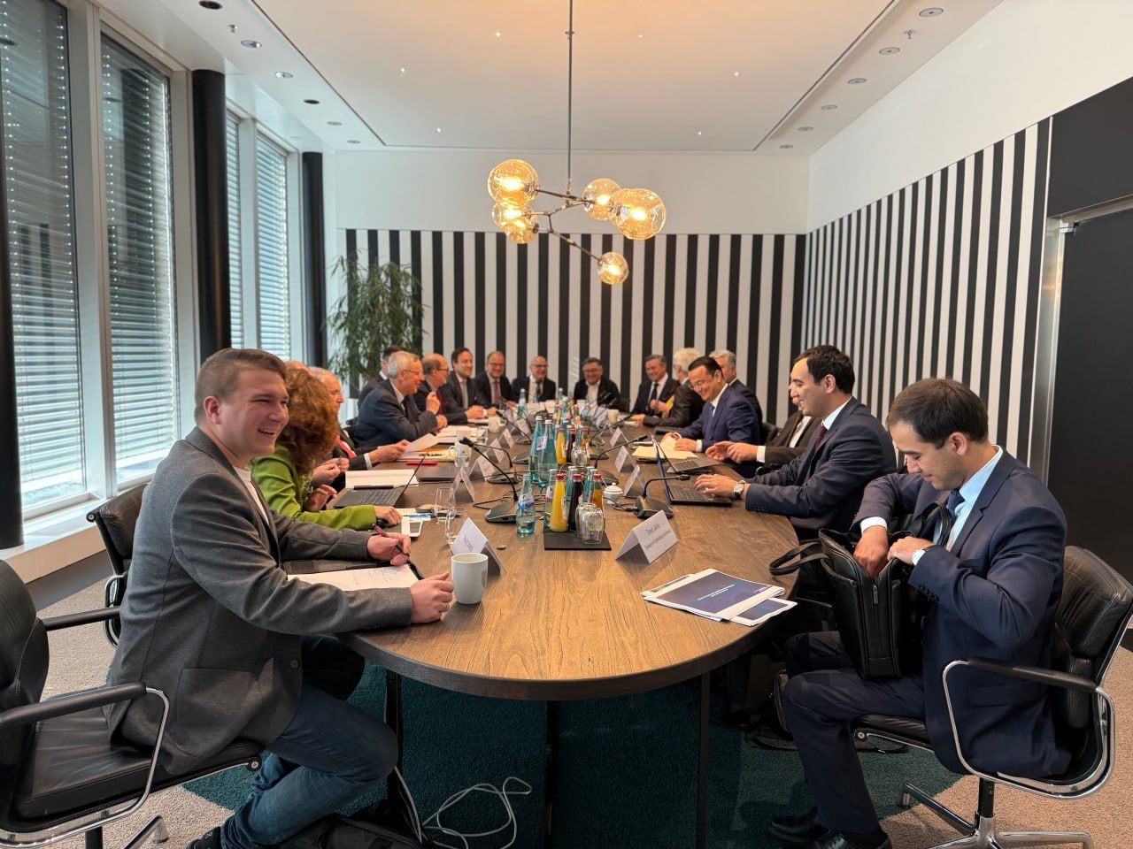 laziz_kudratov_uzbekistan_meeting-compressed